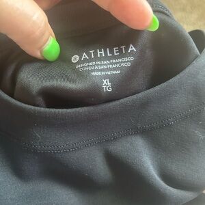 Athleta XL black seasoft tank.